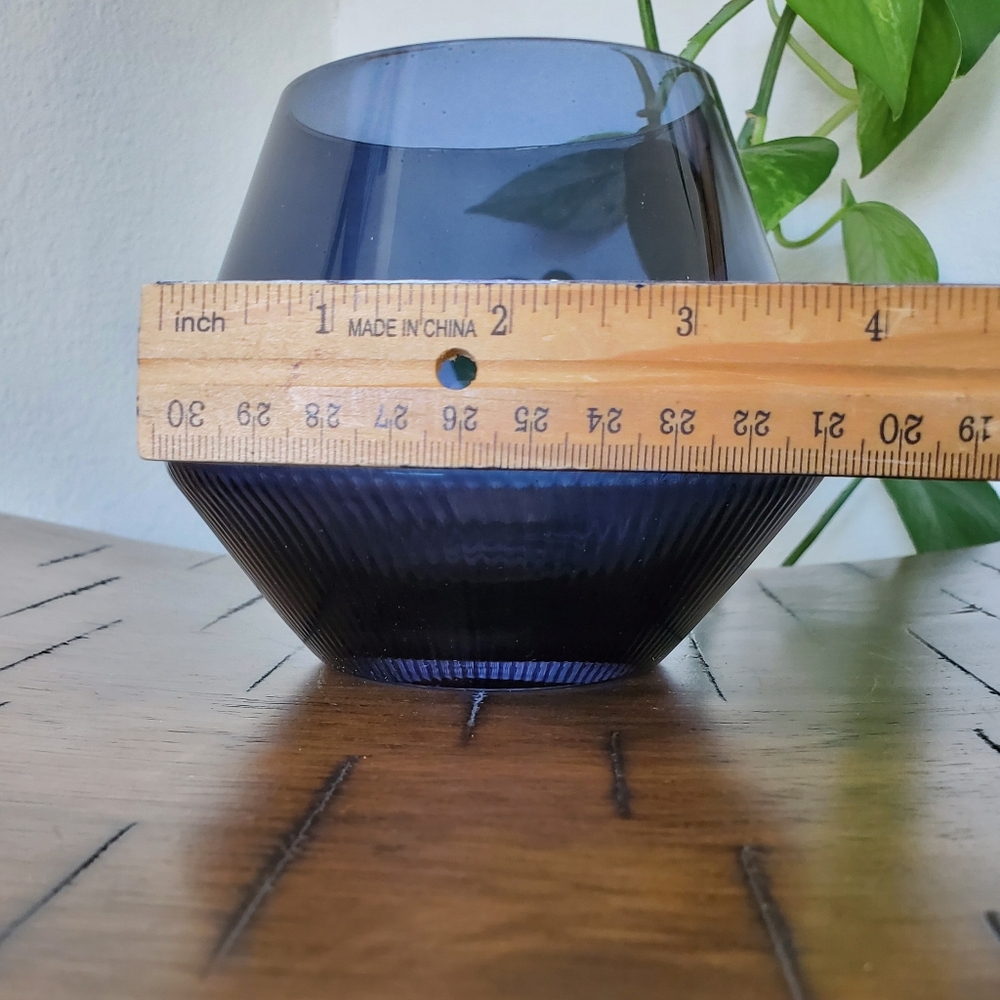 NIB- Moderne Elegance Blue Vase Set - Picture 3 of 8